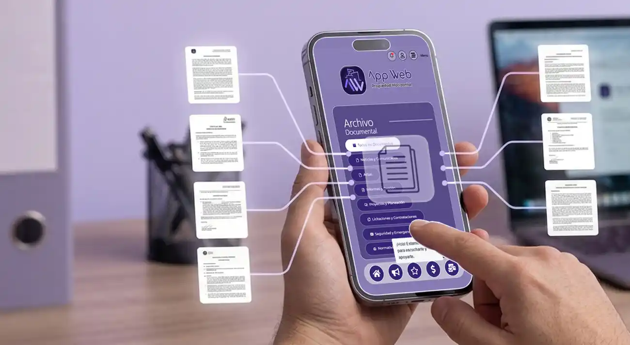 Persona en una oficina utilizando un teléfono celular para gestionar y visualizar documentos digitales de propiedad horizontal.